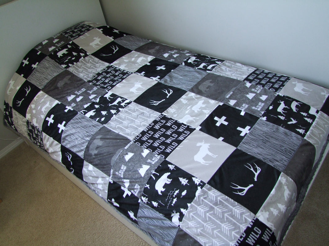 Twin Size Gray Black Woodland/Mountain Block Style Minky Blanket  